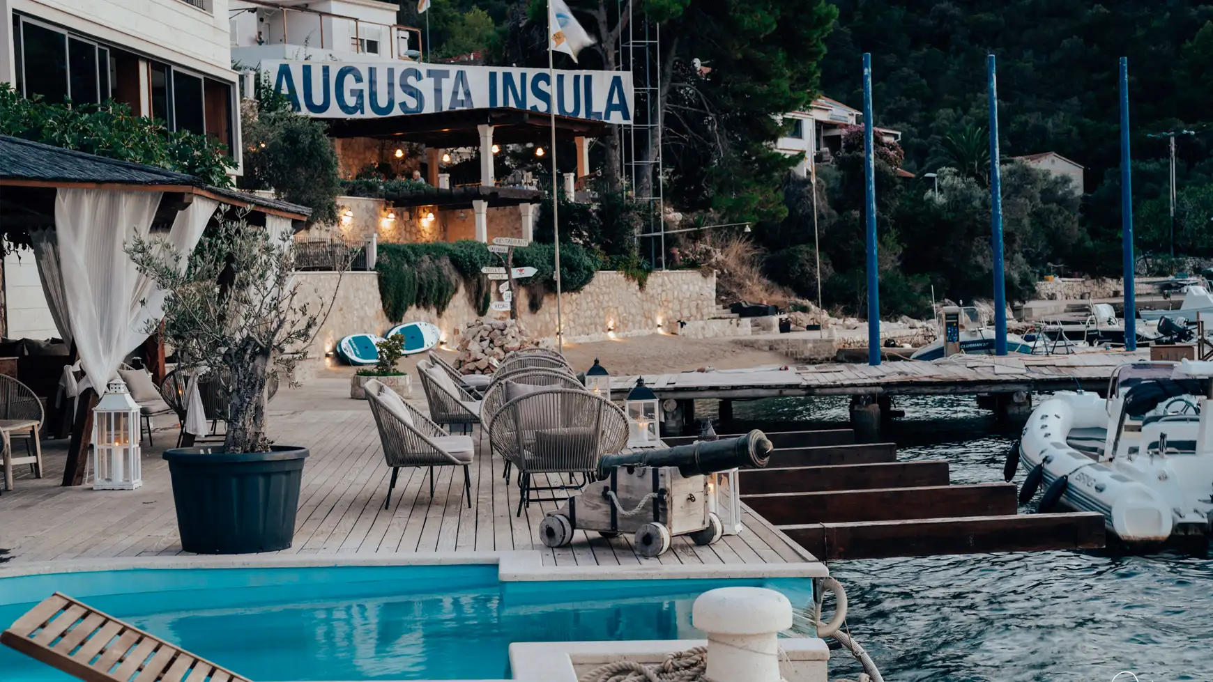 Find the spirit of Mediterranean